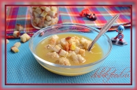 Суп-пюре из картошечки и лука порея с фрикадельками