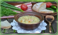 Рыбный суп с пшеном и яйцом